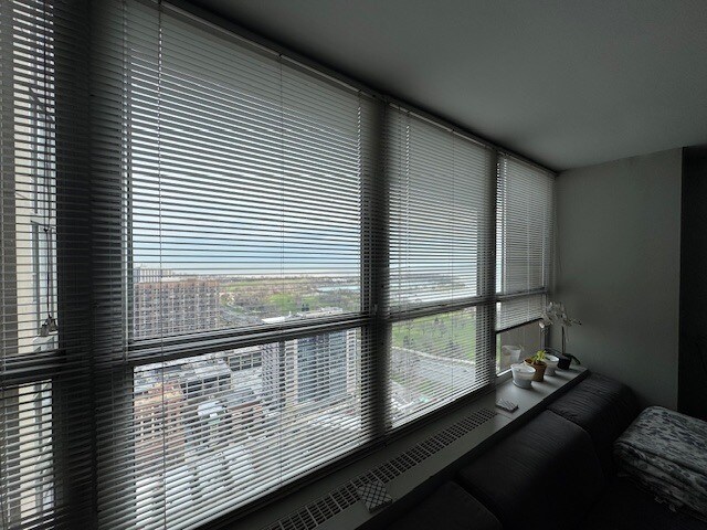 Building Photo - 655 W Irving Park Rd