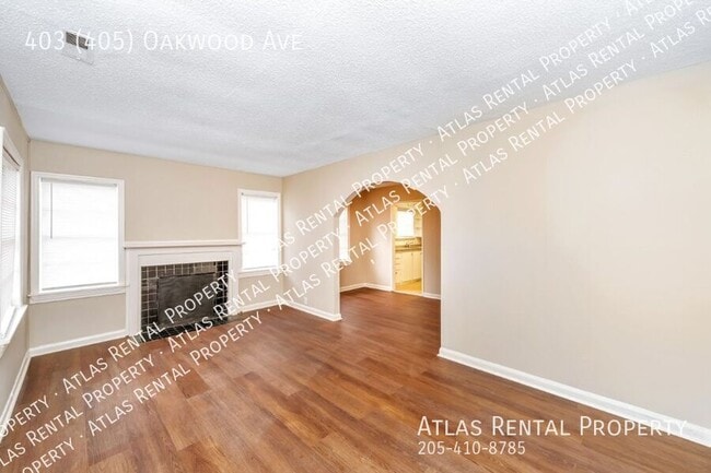 Building Photo - 405 Oakwood Ave