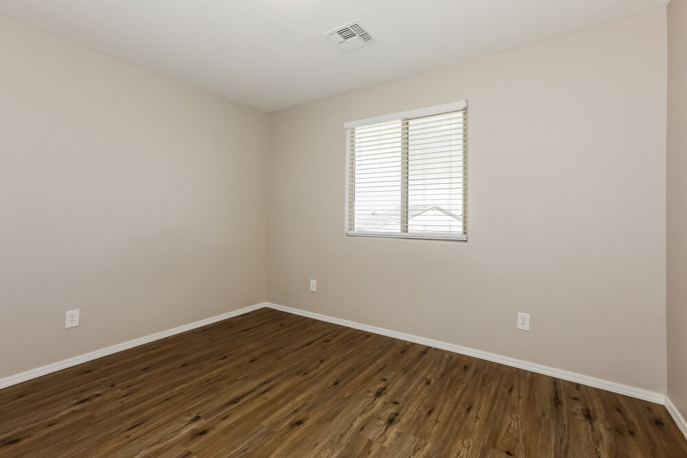 Building Photo - 21004 E Cherrywood Dr