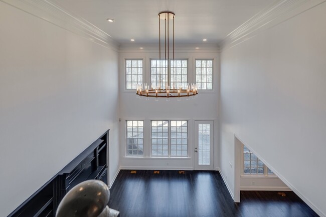 Building Photo - 1449 Willowbrooke Cir