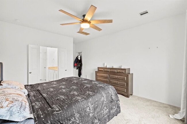 Building Photo - 3026 Hazel Pointe Trail