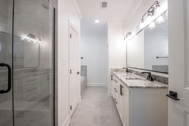 Building Photo - New Construction 4 bed 2 1/2 Bath, 2,310 s...