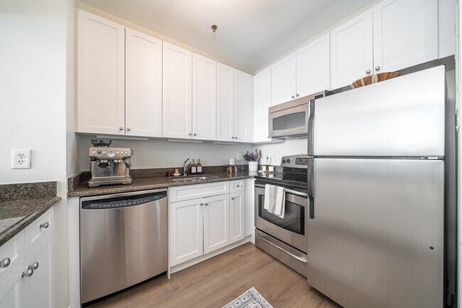 Building Photo - 1500 Washington St