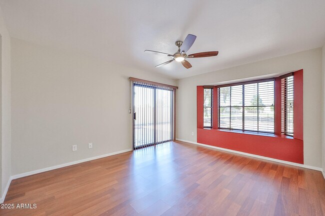 Building Photo - 7539 W Sequoia Dr