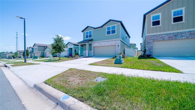 Building Photo - 8735 Sportsman Lp