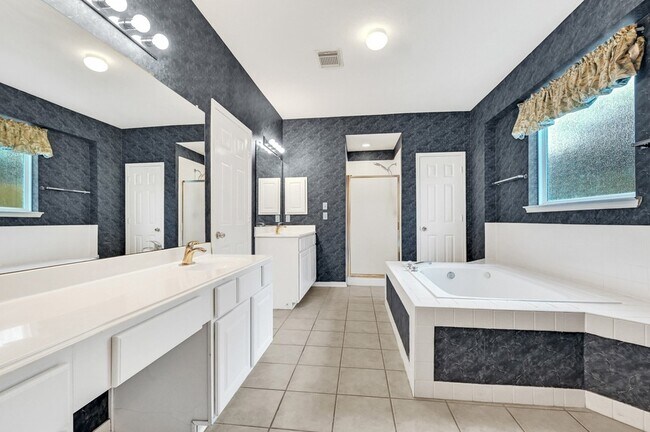 Building Photo - 12006 Audrey Ct