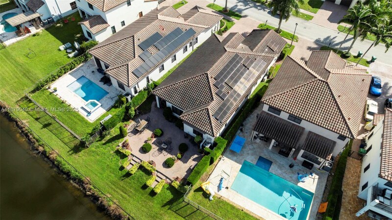 Building Photo - 3190 NW 84th Way