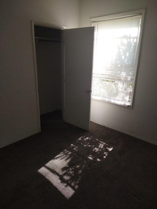 Bed Room 2 - 5665 N Gledhill Ave