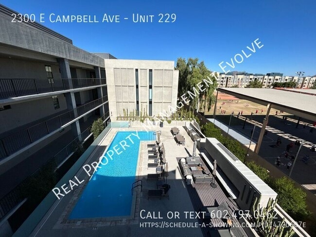 Building Photo - Luxurious Living In This High-end Condo! *...