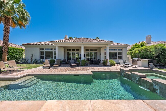 Building Photo - 51493 Marbella Ct
