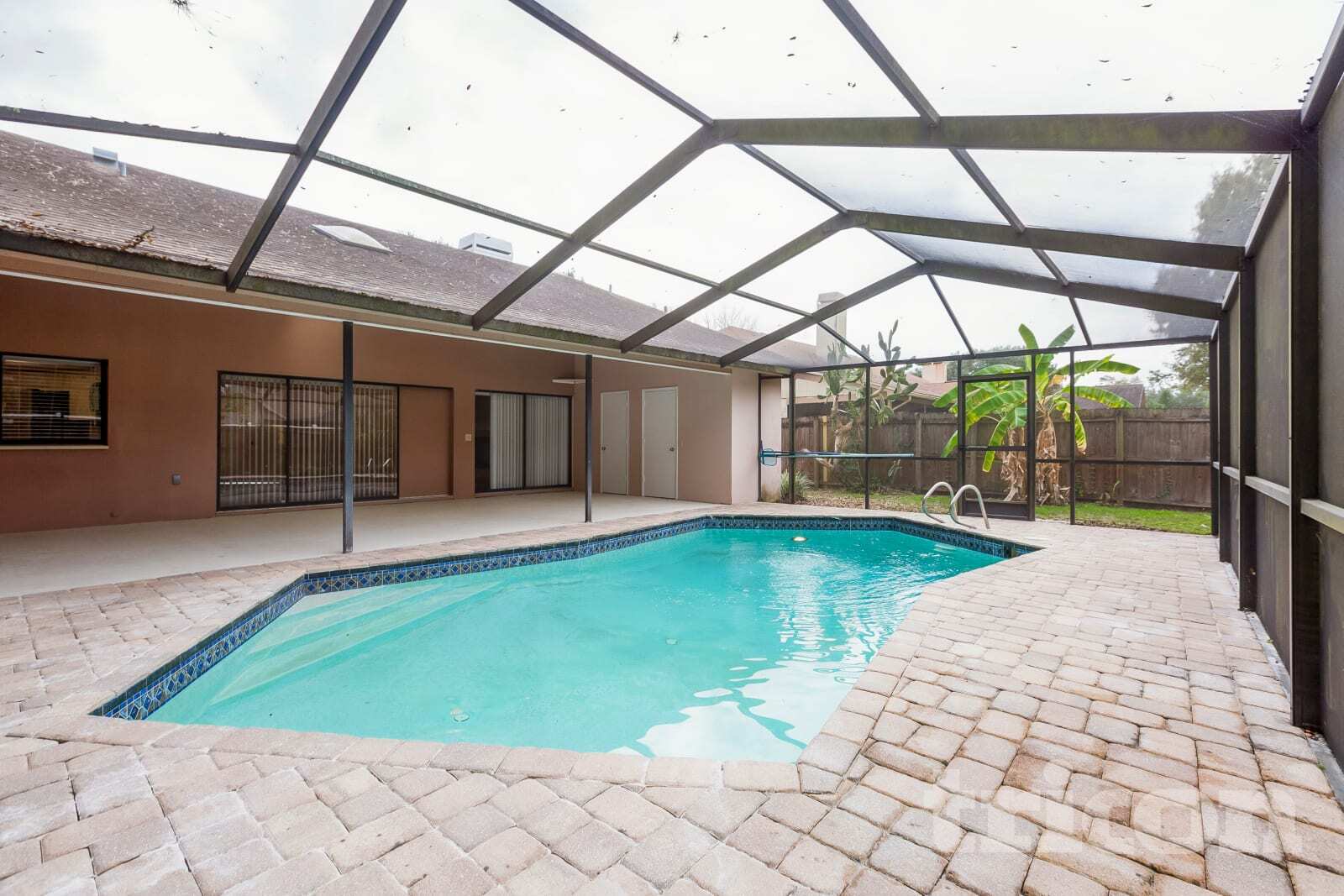 Building Photo - 1808 S Golfview Dr