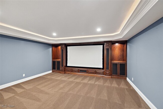 Building Photo - 6470 Aberdeen Ln