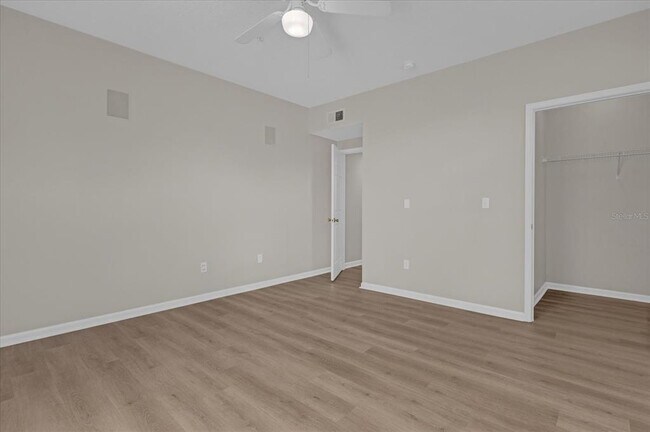 Building Photo - 14304 Fredricksburg Dr