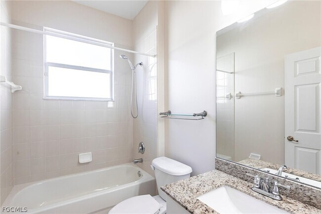 Building Photo - 9282 Palm Island Cir