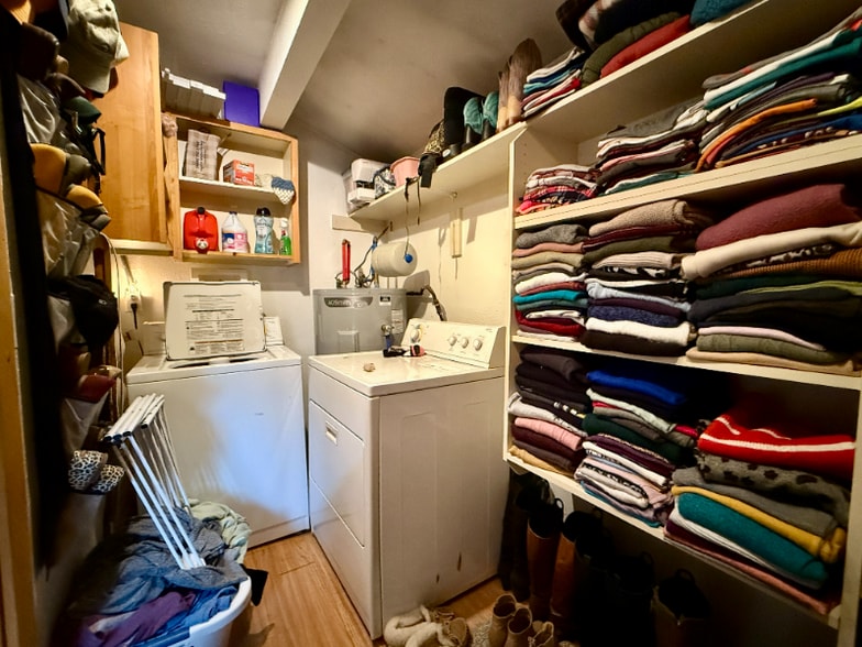 Building Photo - 328 Cougar Trail