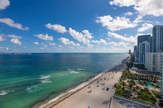 Building Photo - 3725 S Ocean Dr