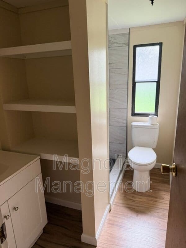Building Photo - 209 Gillburg Estates Ct