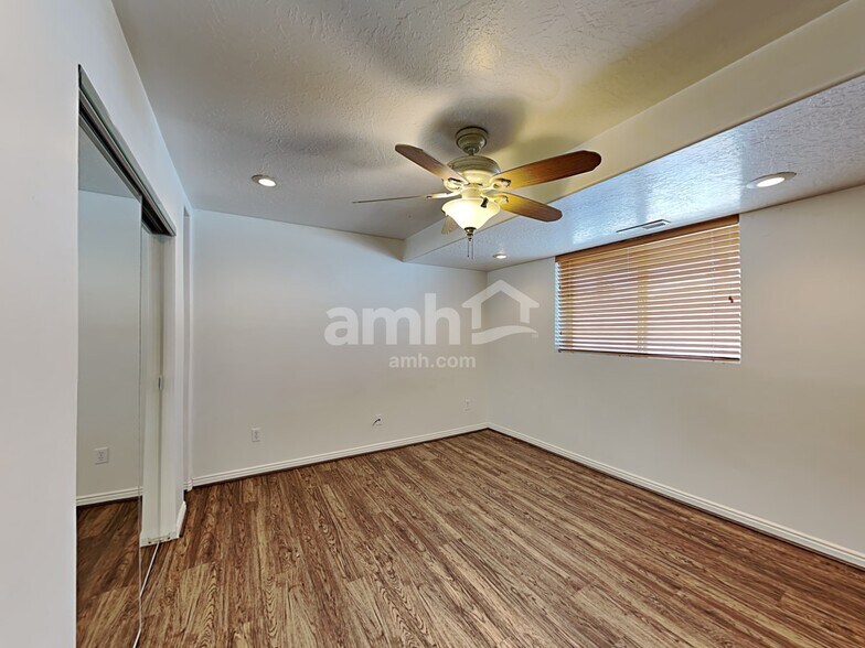 Building Photo - 4716 S 3950 W