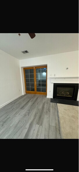 Building Photo - 8298 Humphrey Ln