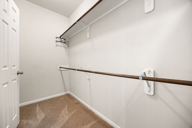 Building Photo - 4323 Wyanngate Dr