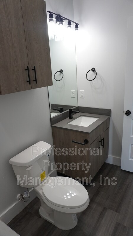 Building Photo - 2909 Bravo Rd