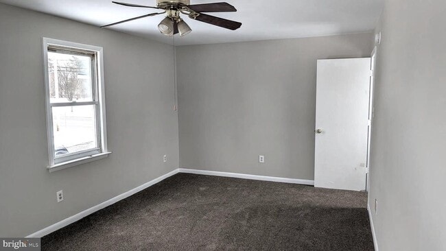 Building Photo - 1430 Hurffville Rd