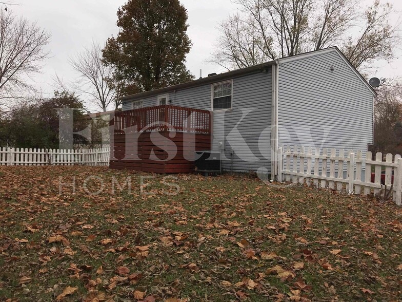 Building Photo - 1324 Lansdowne Rd