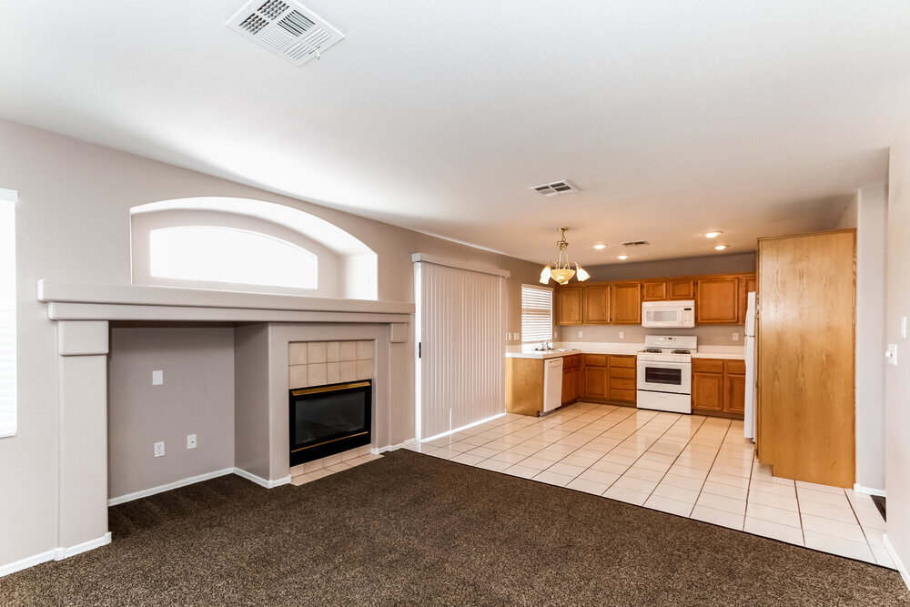 Building Photo - 8110 Sundown Vista Ave