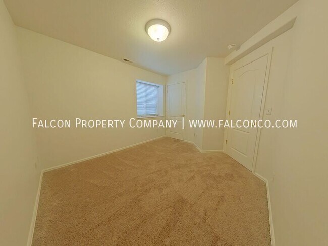 Building Photo - 7535 Potomac Dr
