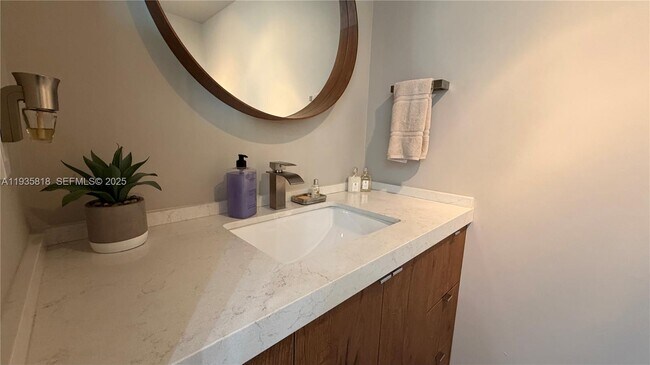 Building Photo - 92 SW 3rd St