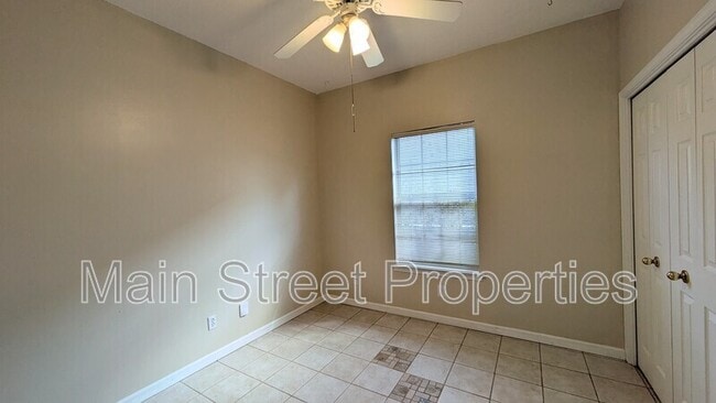 Building Photo - 1612 College Pkwy