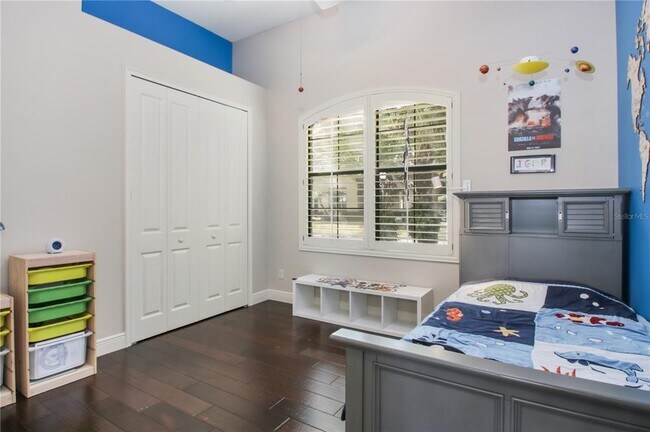 Building Photo - 11820 Waterstone Loop Dr