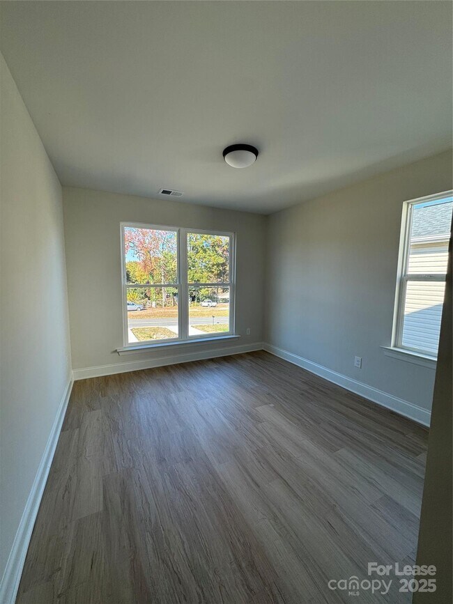 Building Photo - 2157 Tom Sadler Rd