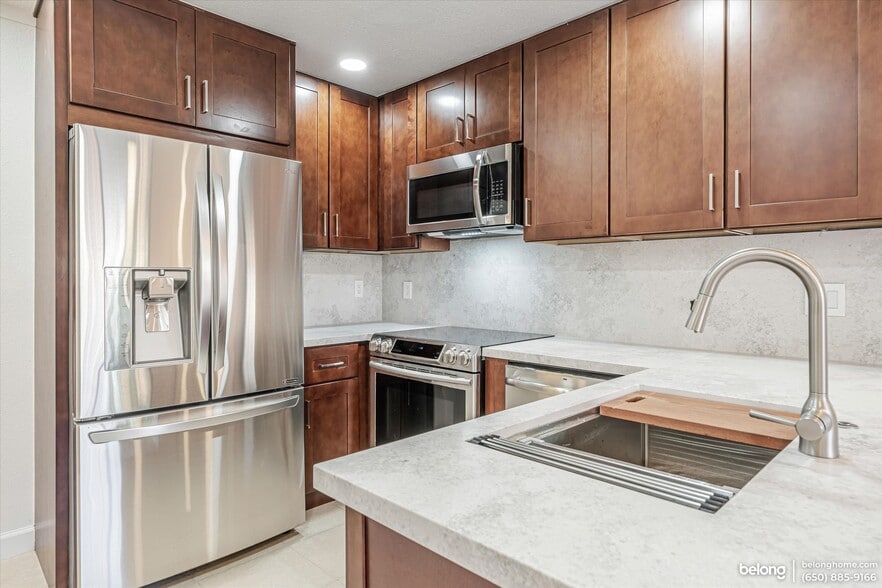 Building Photo - 6234 Joaquin Murieta Ave