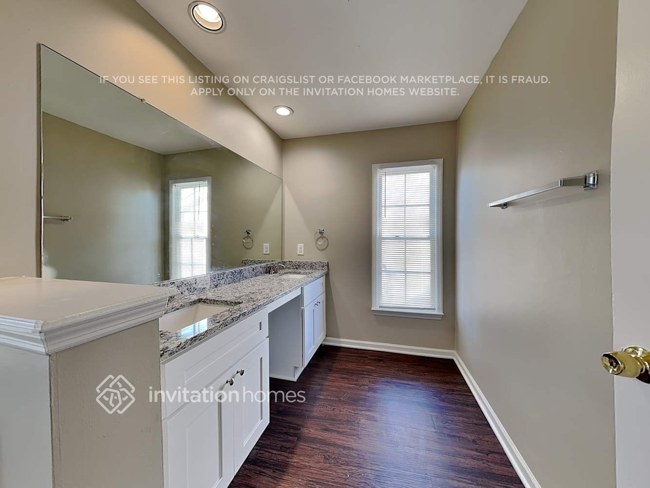 Building Photo - 649 Watson Cove