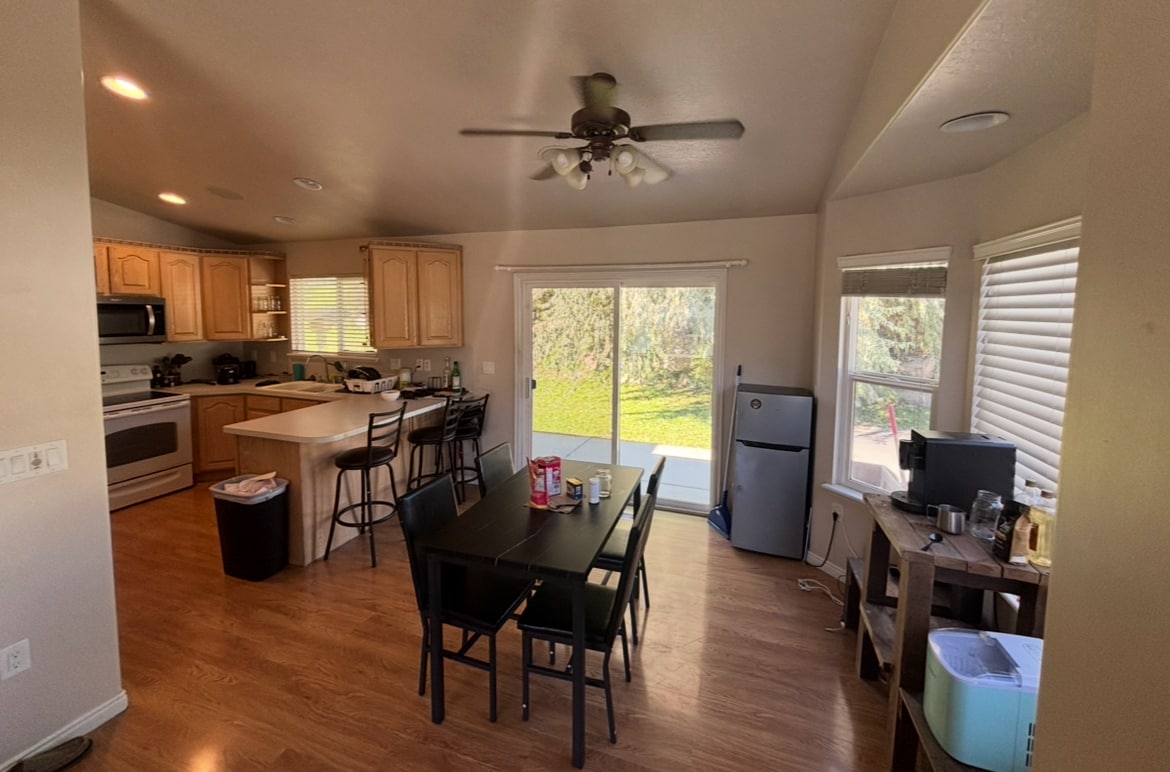 current kitchen/dining - 1997 N 1250 E