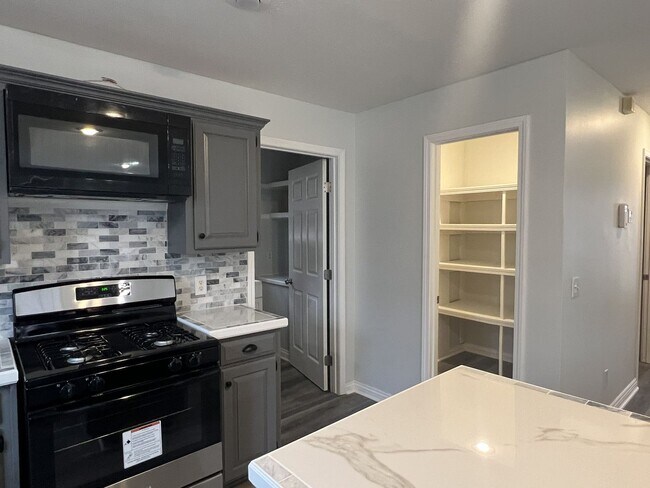 Building Photo - Dramatic Copper Mill Home with Huge Formal Living and Dining Rooms