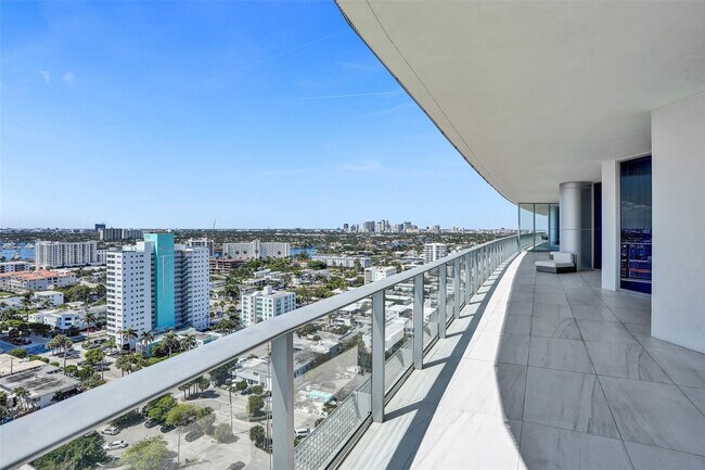 Building Photo - 701 N Fort Lauderdale Beach Blvd