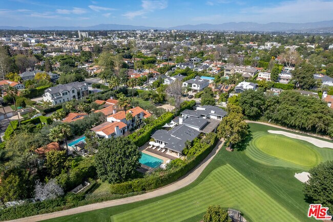 Building Photo - 10424 Valley Spring Ln