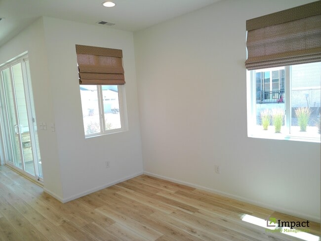 Building Photo - 1656 S Tower Rd