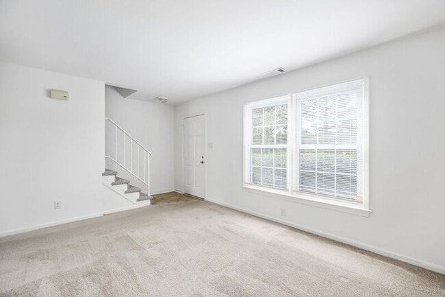 Building Photo - 307 Ellery Ct