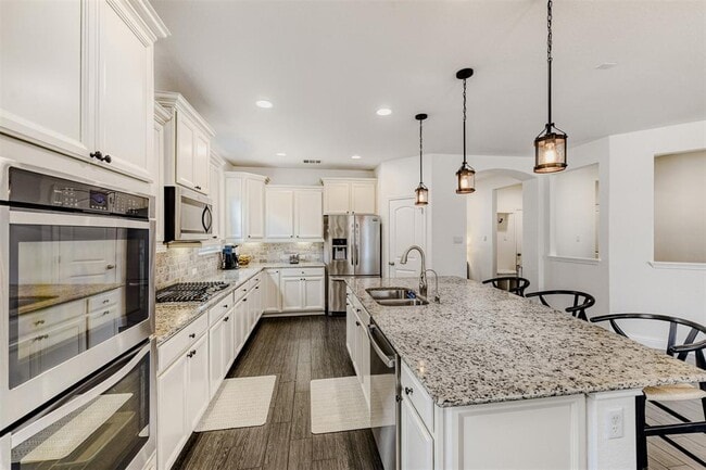 Building Photo - 3332 De Coronado Trail