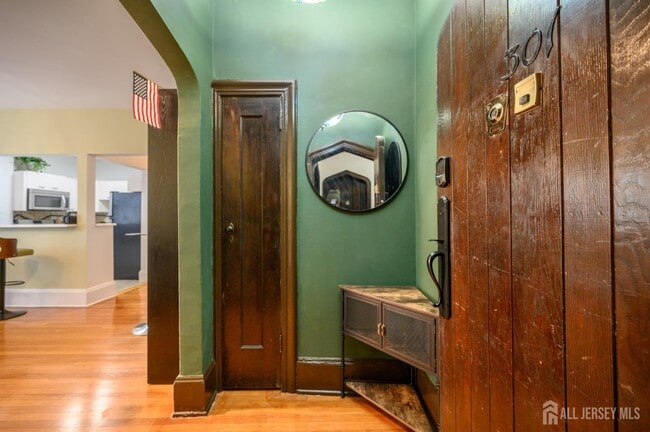 Building Photo - 55 Randolph Pl