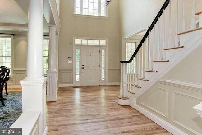 Building Photo - 9110 Sterling Montague Dr