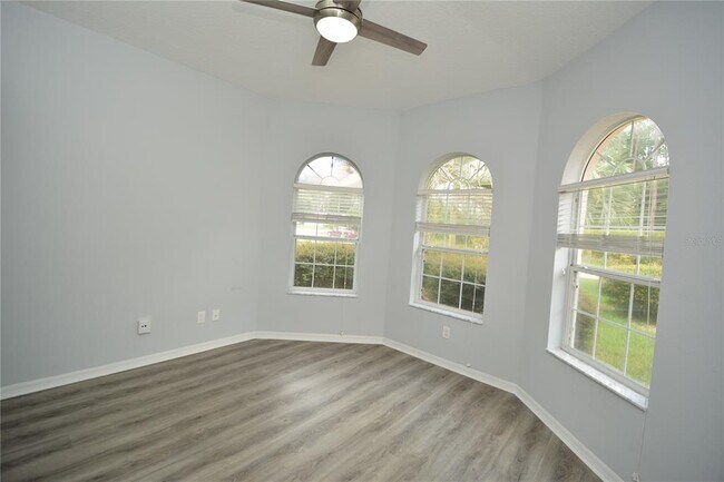 Building Photo - 18 Wellwater Dr