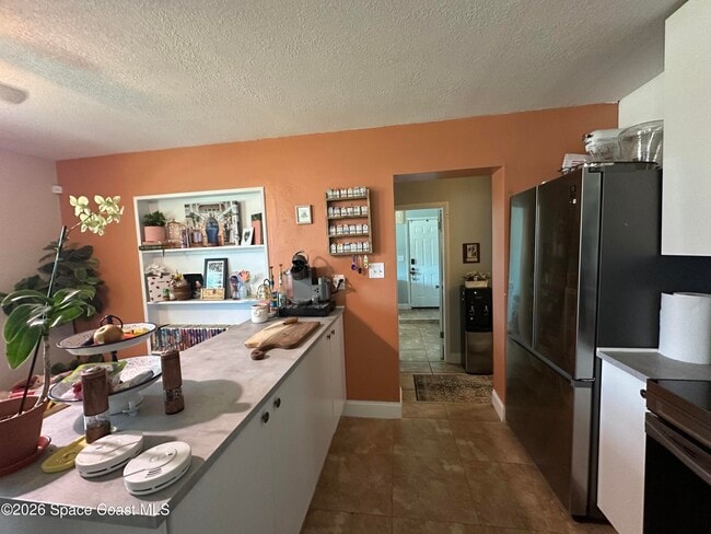 Building Photo - 4406 Sherwood Blvd