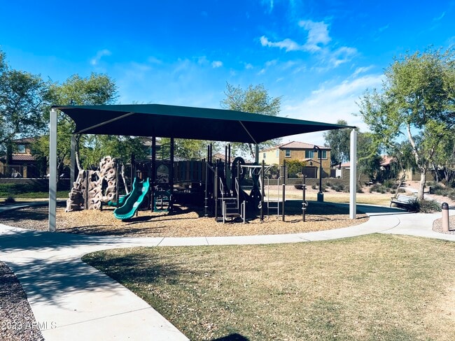 Building Photo - 3273 S Miller Dr
