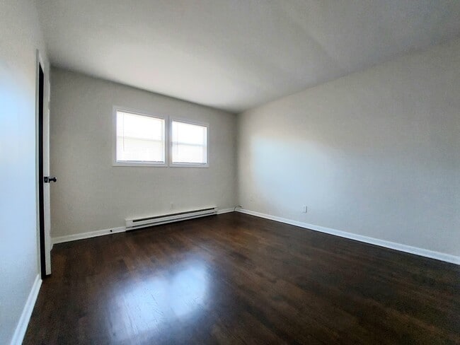 Building Photo - 308 Wilshire Dr
