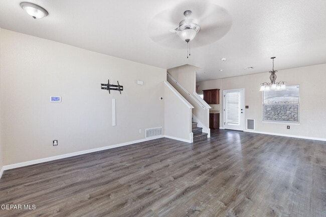 Building Photo - 11107 Redstone Cove Dr