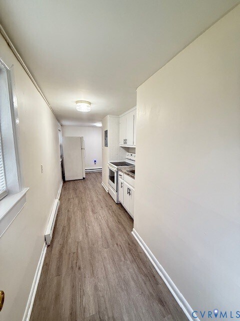 Building Photo - 7279 Edgeworth Rd